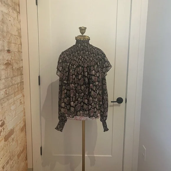 NWOT Cinq à Sept Drew Leaf Print Smocked Top - Picture 2 of 8